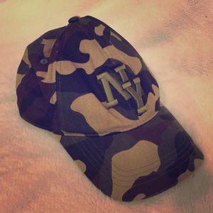 NY Camo hat